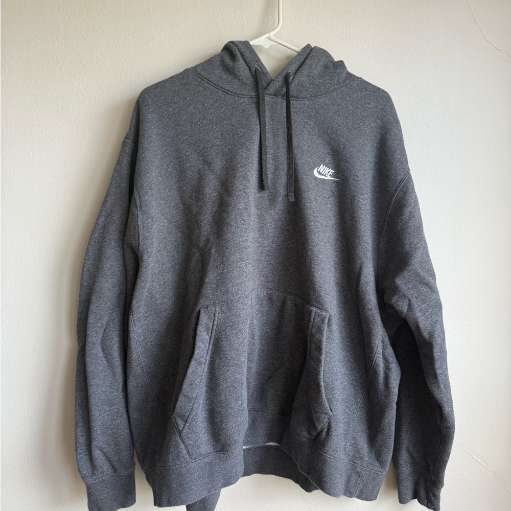 Nike Men's Gray Hoodie